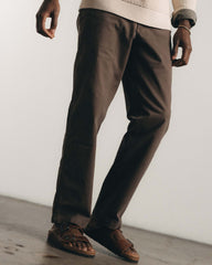 The Straight Foundation Pant in Organic Espresso