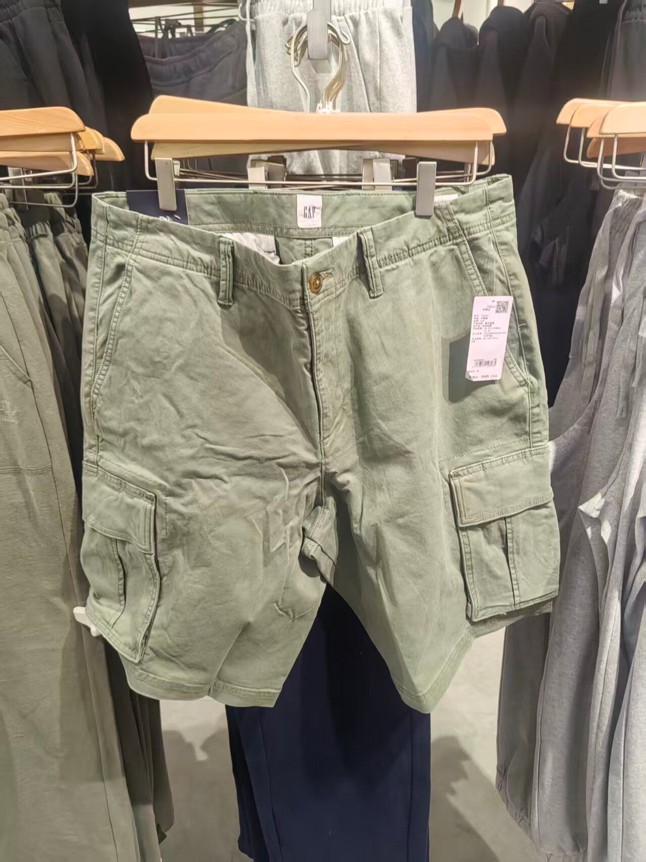 GAP Men's Classic Cargo Shorts / Casual Pants (Gray Green / Olive)