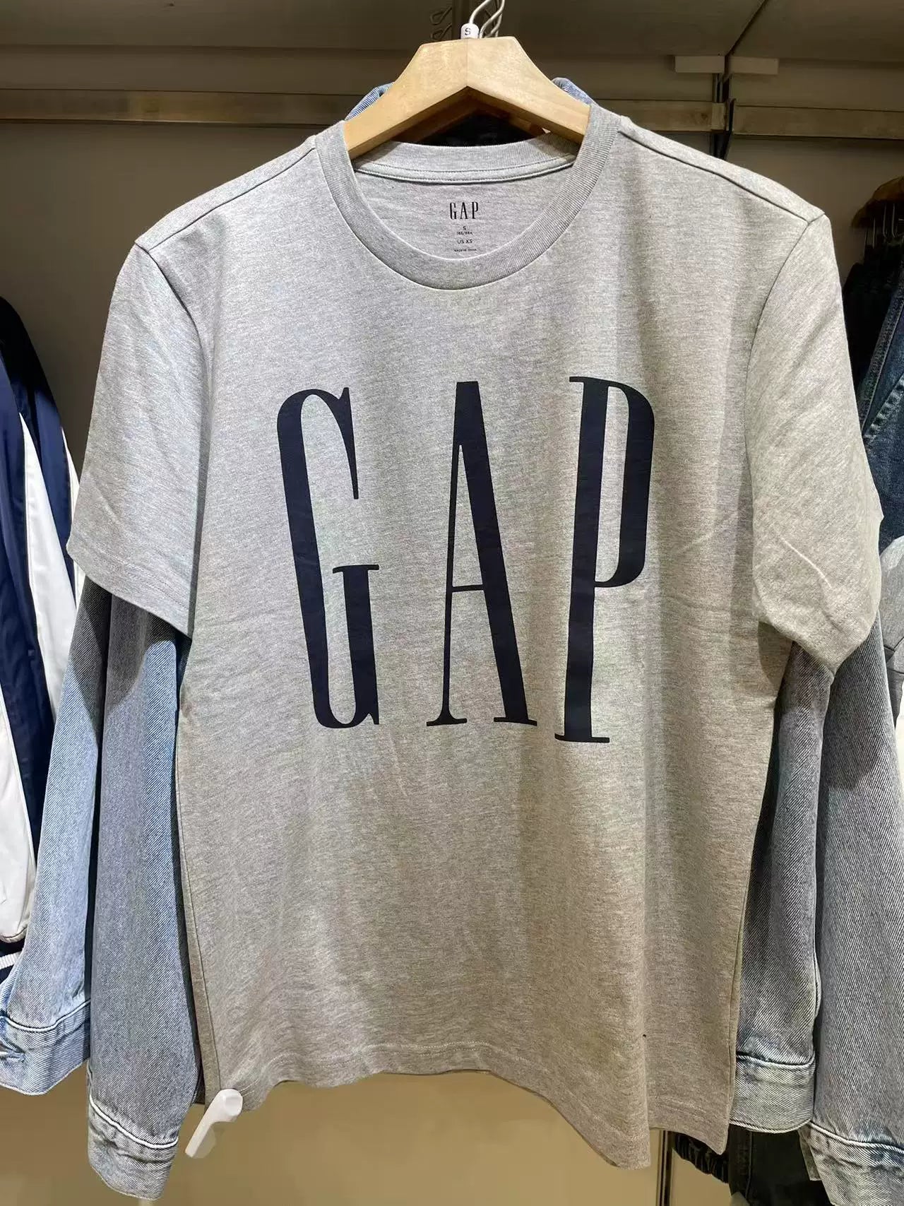 Gap Men's and Women's 2025 New Cotton Classic Logo Round Neck Couple T-shirt 725624 New 854739