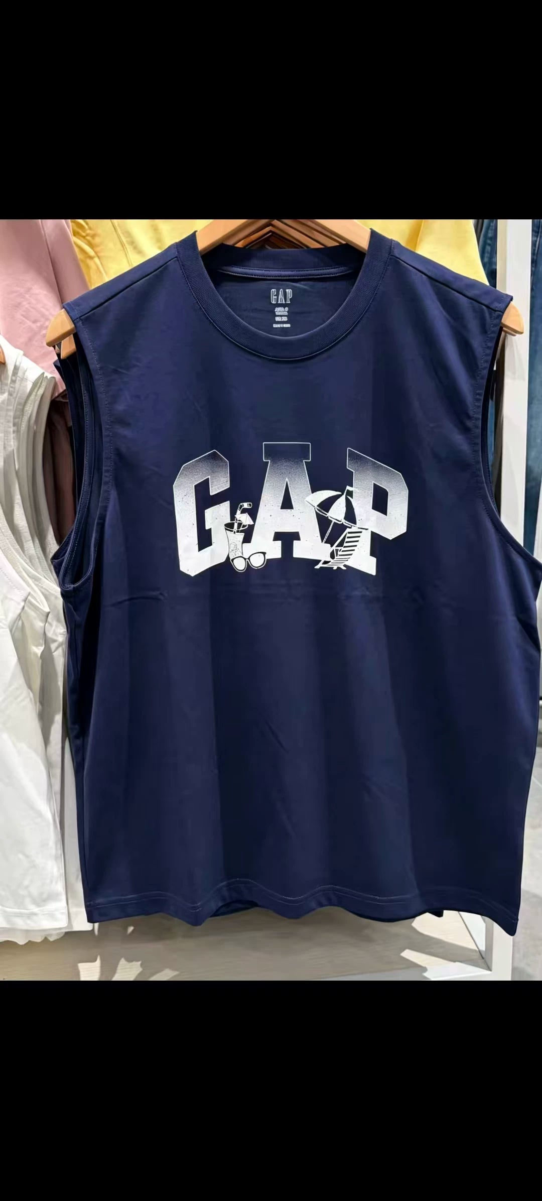 Gap男女装2026夏季新款logo印花宽松圆领运动背心无袖上衣892365
