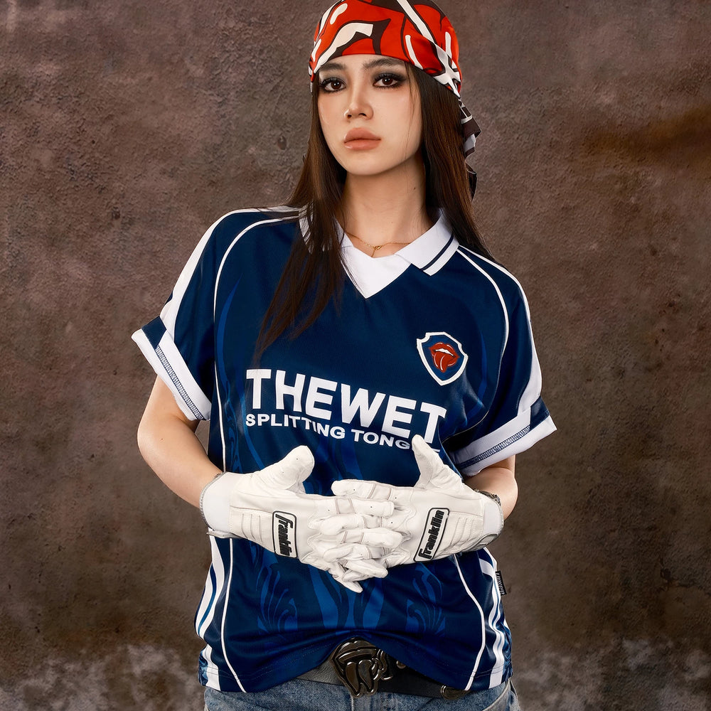 THEWET 2026SS American Street Fun Retro Dark Pattern Printed Split Tongue Sports Jersey Short Sleeve Tee