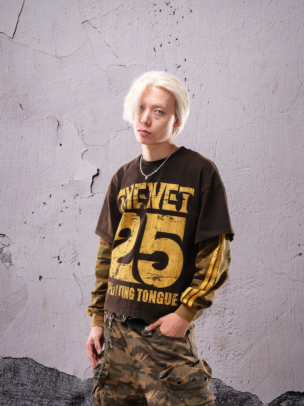 THEWET 2025AW TOPBARRY Same Camo Old Fake Two Loose Printed Casual Long Sleeves Tee