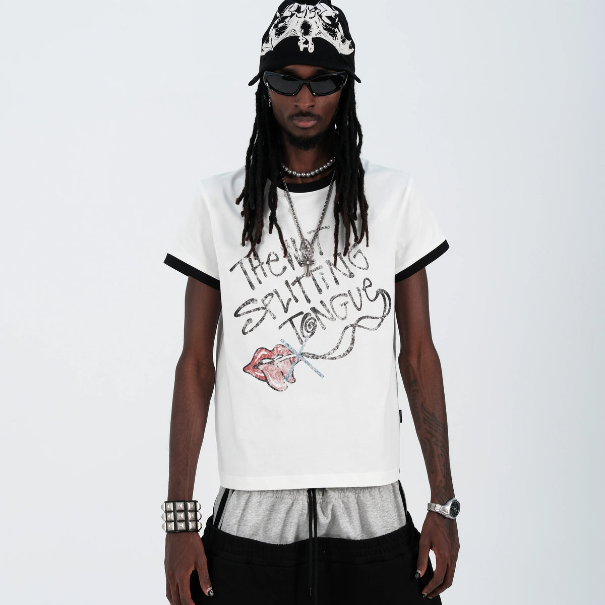 THEWET 2026SS Street Leisure White Ink Letter Non Smoking Printed Cotton Slim Short Sleeve Tee