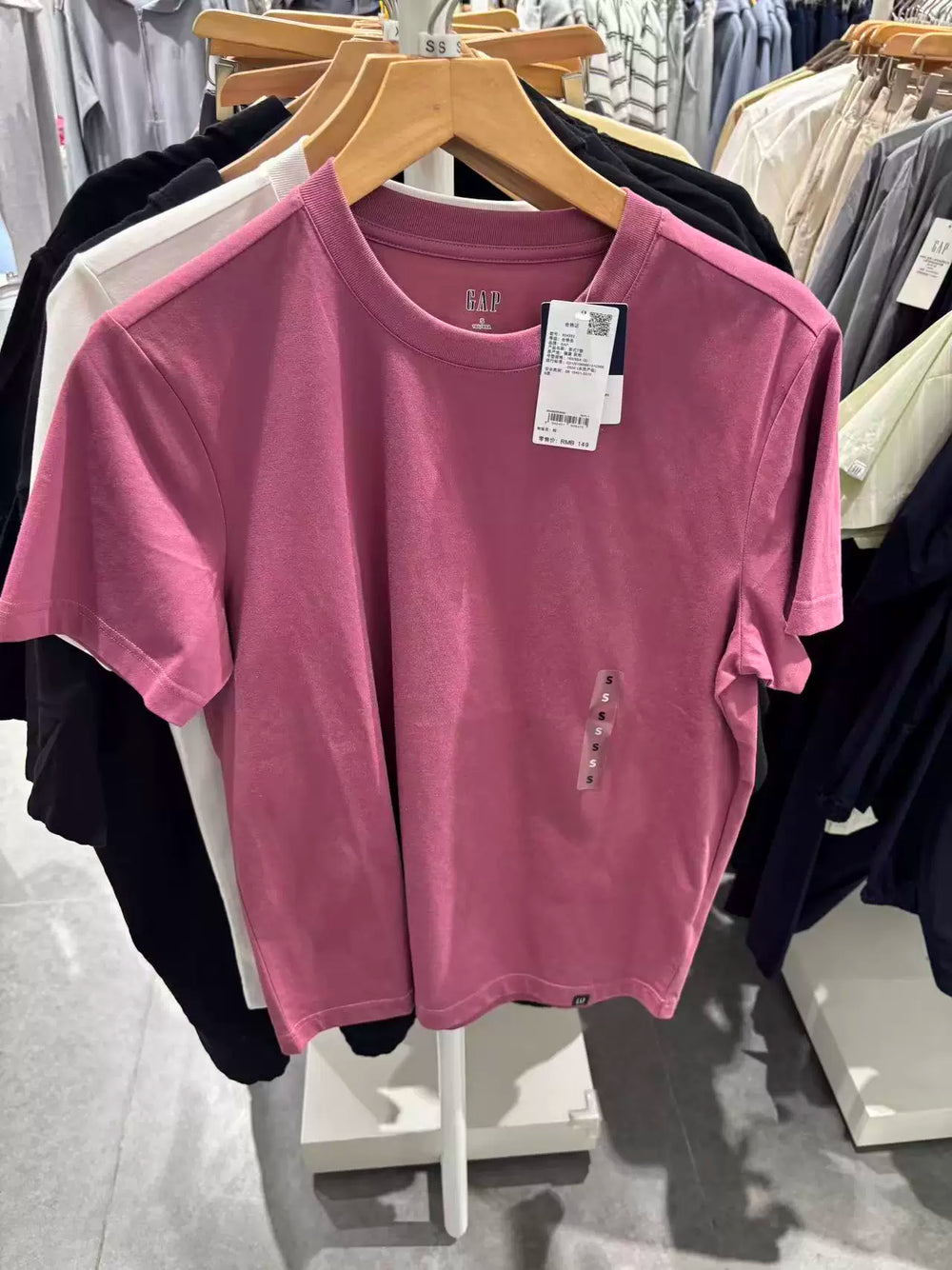 Cheng Yi endorses Gap men's and women's 2026 summer new moisture absorbing quick drying round neck short sleeved T-shirt 854282