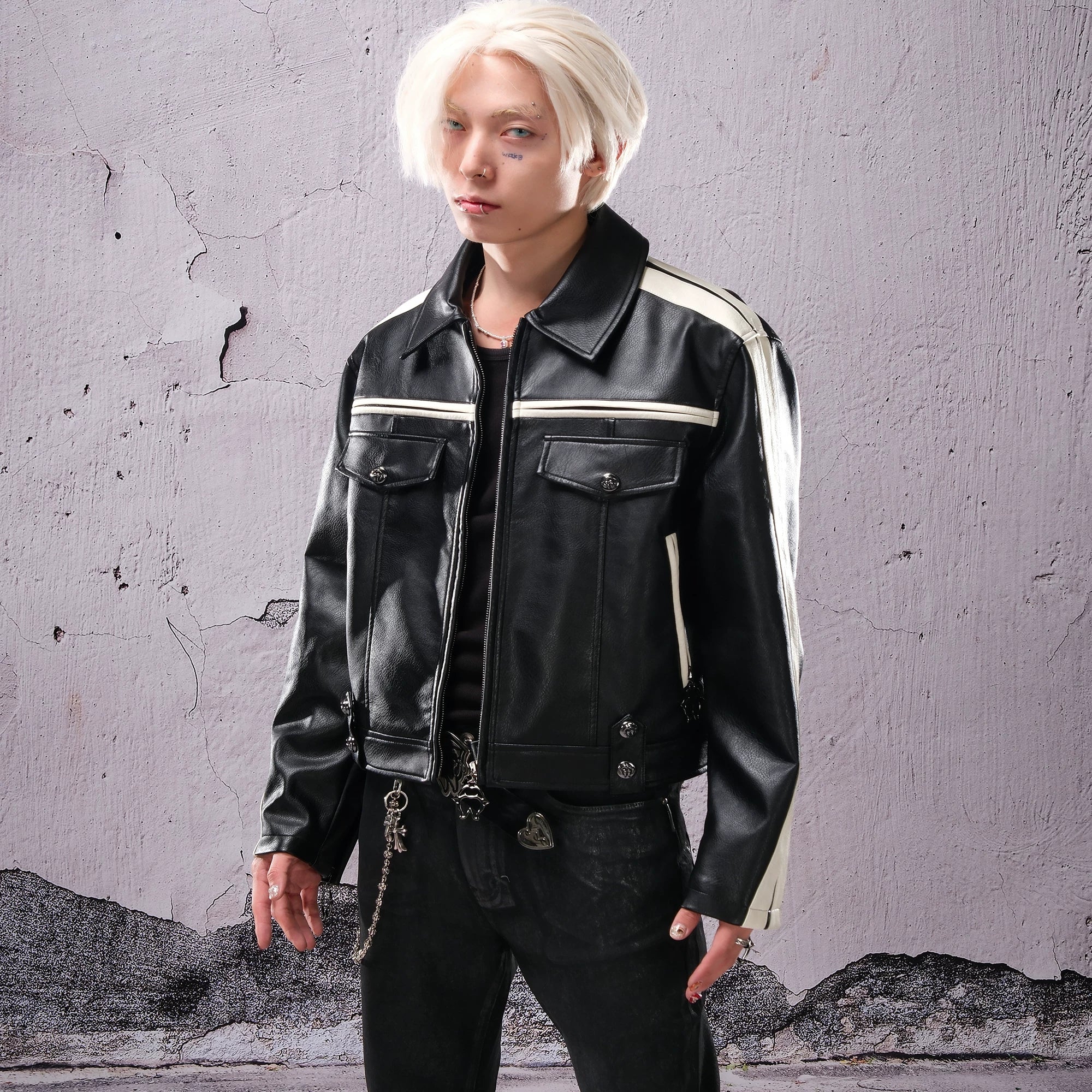 THEWET 2025 AW TOPBARRY Same Style Autumn/Winter American Street Short Wide Curved Knife Splicing Leather Jacket
