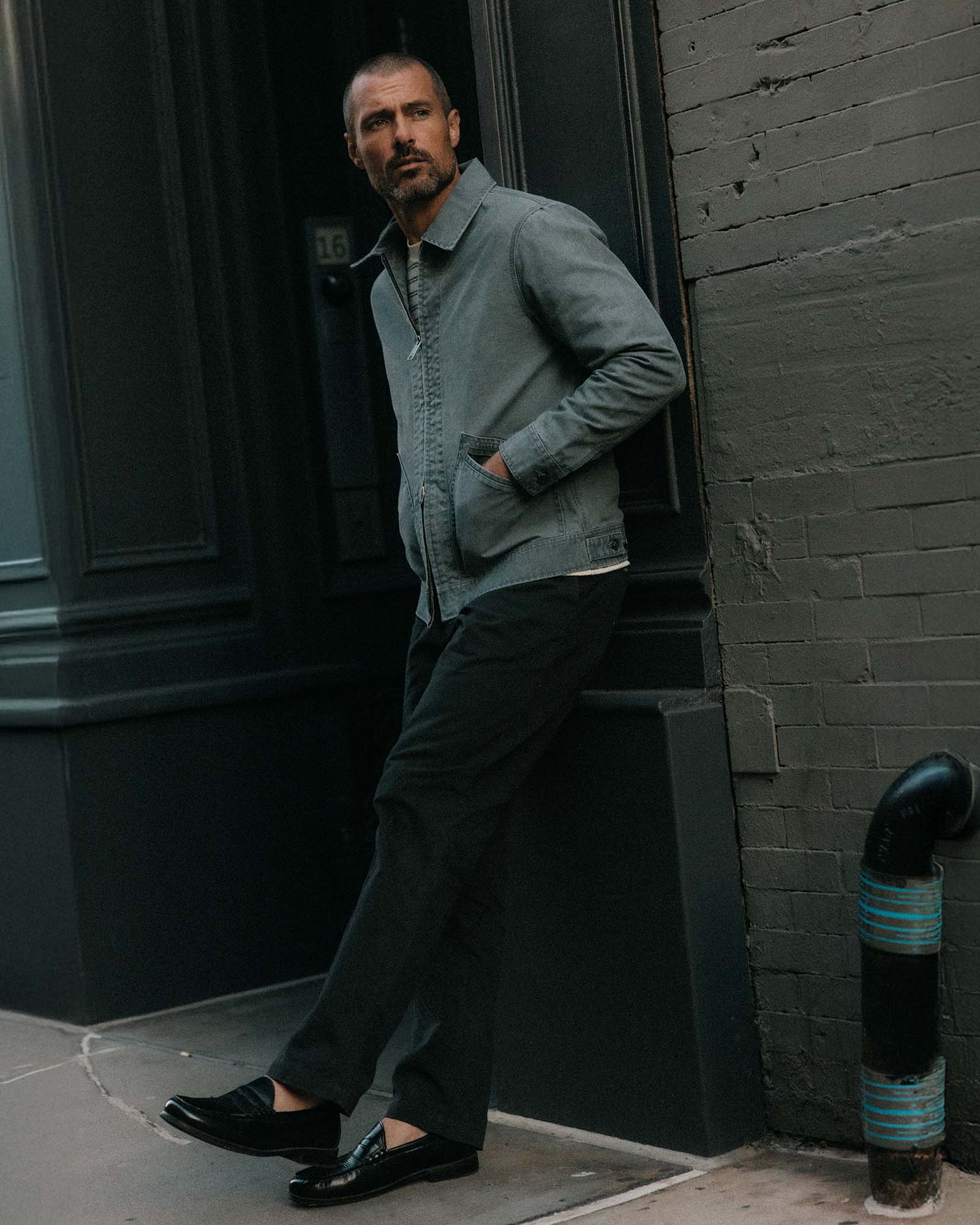 The Shifter Jacket in Dark Grey Pigment Canvas