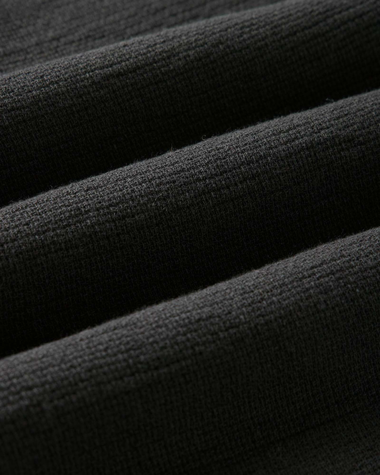 The Conrad Shirt in Faded Black Linen